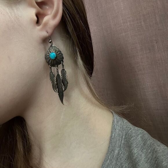 3" LONG Vintage Navajo Sterling Silver Turquoise CONCHO Feather Dangle Earrings - Picture 6 of 6